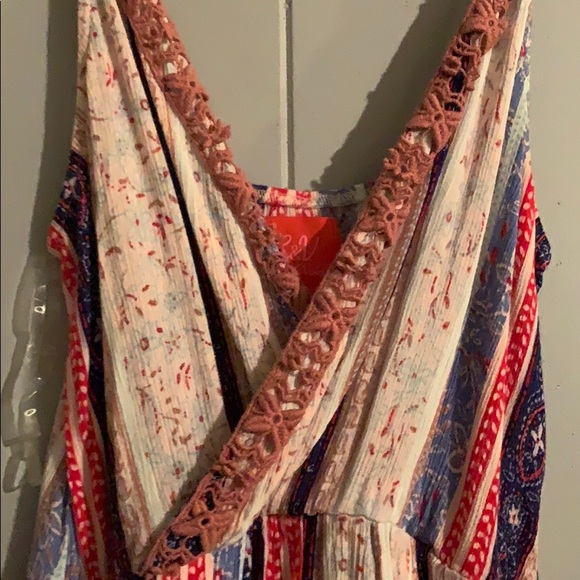 Romper - Picture 3 of 5